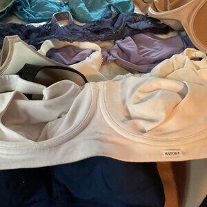 20 Bras - Wacoal, Chantelle, Le Mystere, Natori & more